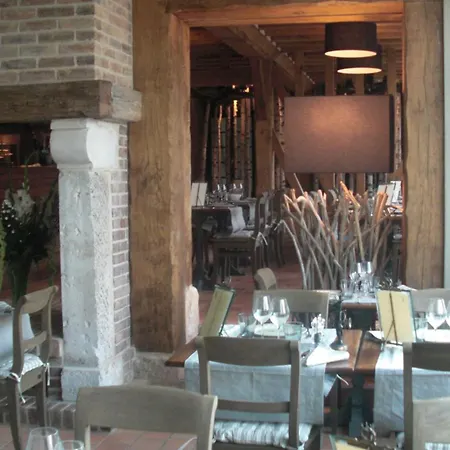 Du Grand Cerf & リヨン・ラ・フォレ