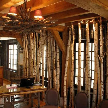 Du Grand Cerf & Hotel Lyons-la-Forêt