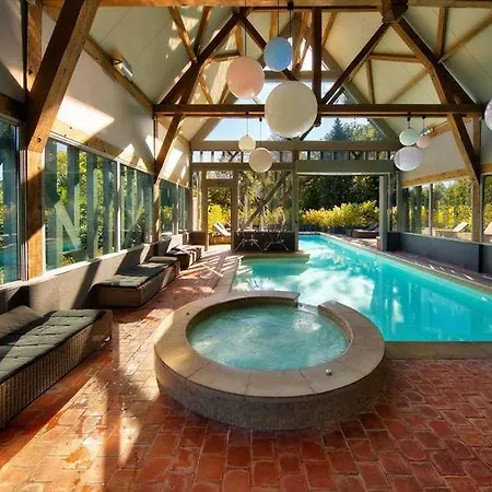 מלון Du Grand Cerf & Lyons-la-Forêt