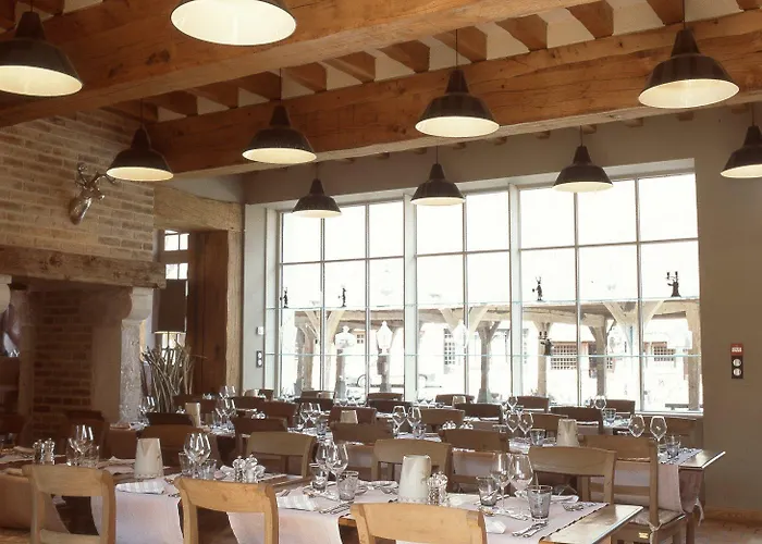 Hotel Du Grand Cerf & Lyons-la-Forêt