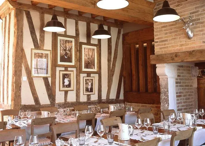 Du Grand Cerf & Hotel 3*