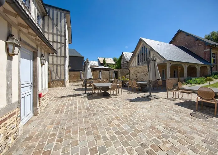 Hotel Du Grand Cerf & Lyons-la-Forêt